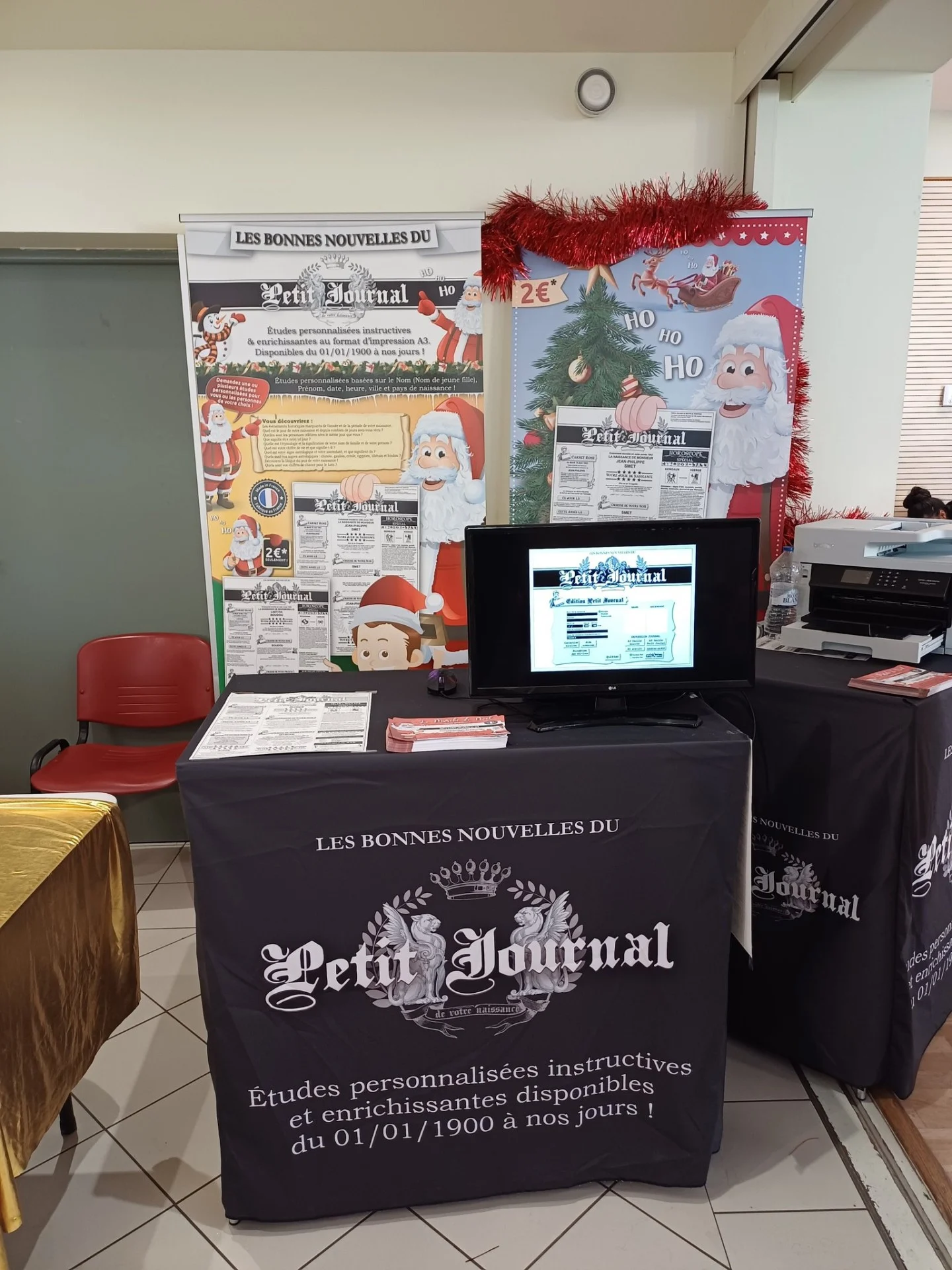 Stand commercial des 